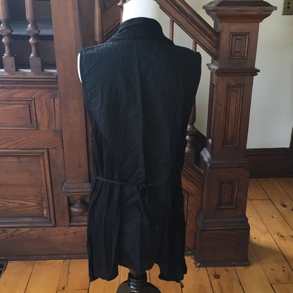 🎉Extra Long Black Vest - Picture 3 of 6